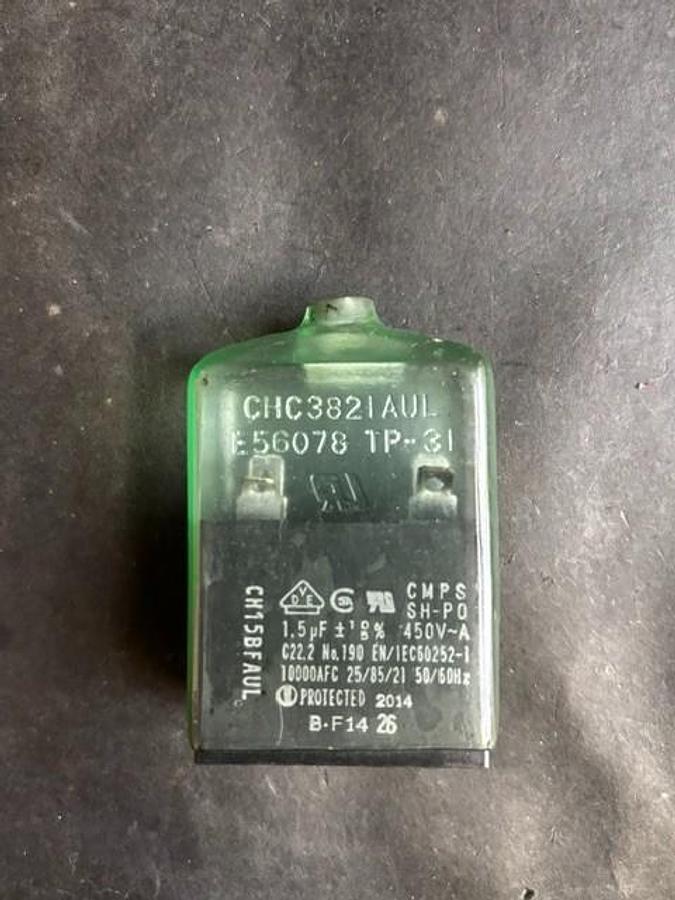 Used ORIENTAL MOTOR CH15BFAUL REPLACEMENT CAPACITOR ($8 OBO)