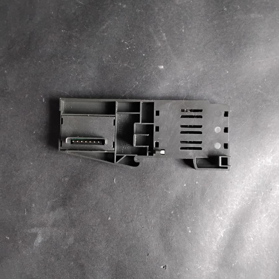 Used SIEMENS 6ES7193-4JA00-0AA0 TERMINATION MODULE ($12 OBO)
