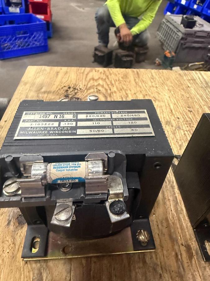 Used ALLEN BRADLEY 1497 N16 TRANSFORMER
