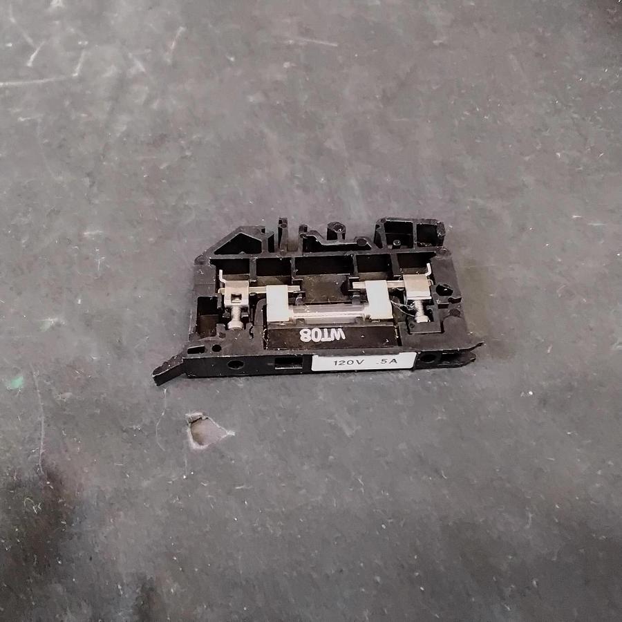 Used ALLEN-BRADLEY 1492-H SERIES FUSE BLOCK ($8.50 OBO)