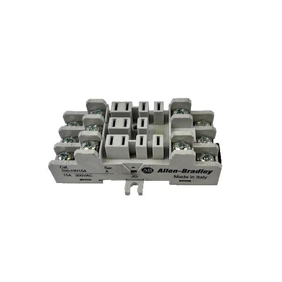Used ALLEN BRADLEY 700-HN154 SER A RELAY SOCKET