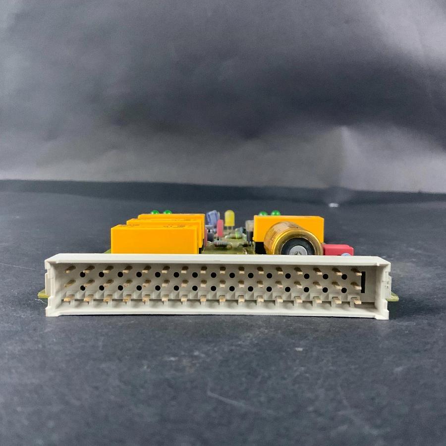 Used SIEMENS PC-162-F-B1200 CONTROL MODULE ($80 OBO)