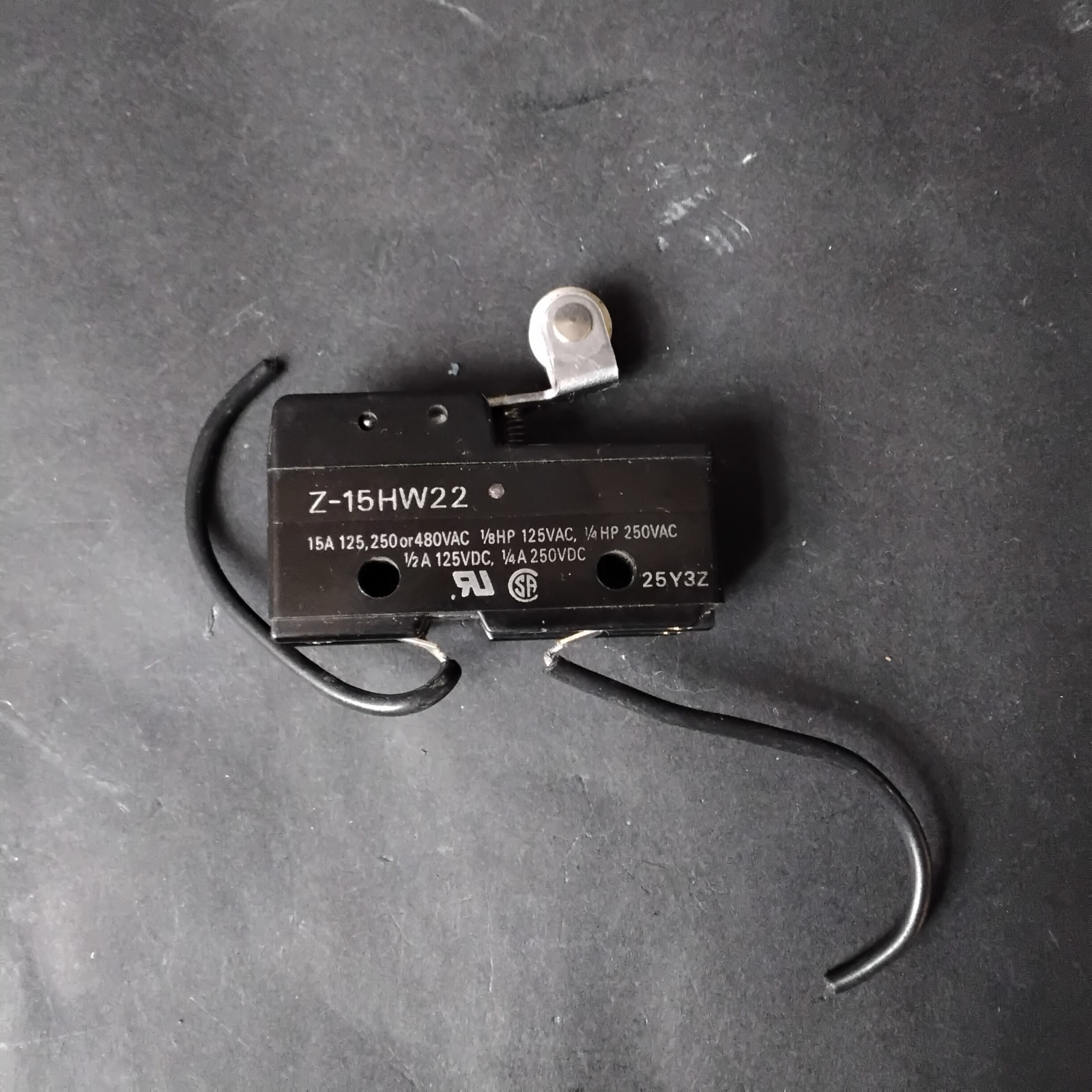 Used OMRON Z-15HW22 MICROSWITCH ($5 OBO)