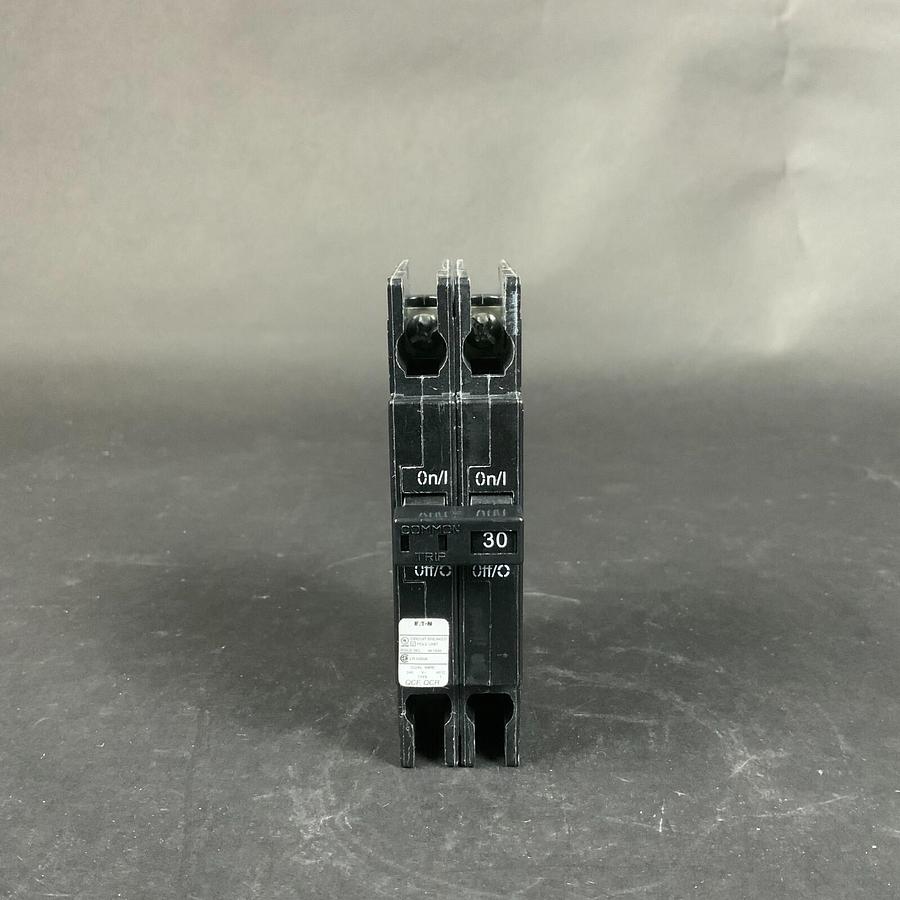 EATON QCR2030HT BREAKER - NEW IN BOX ($25 OBO)