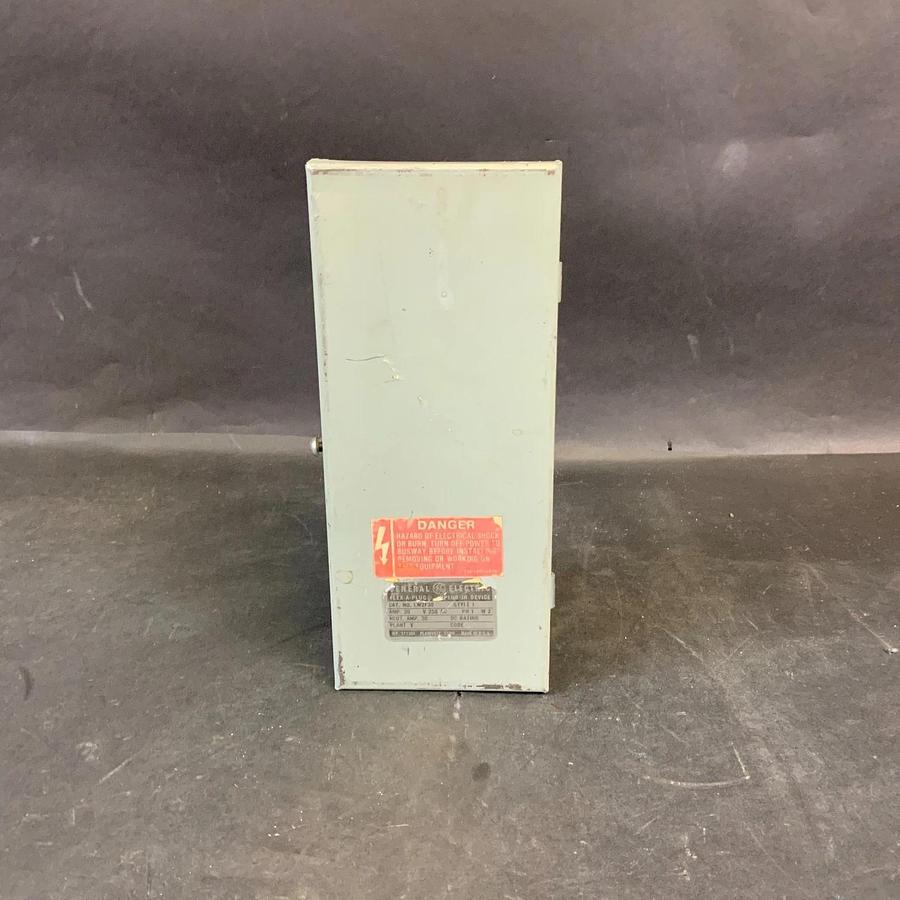 Used GE LW2F30 BUSWAY FUSIBLE TAP BOX ($30 OBO)