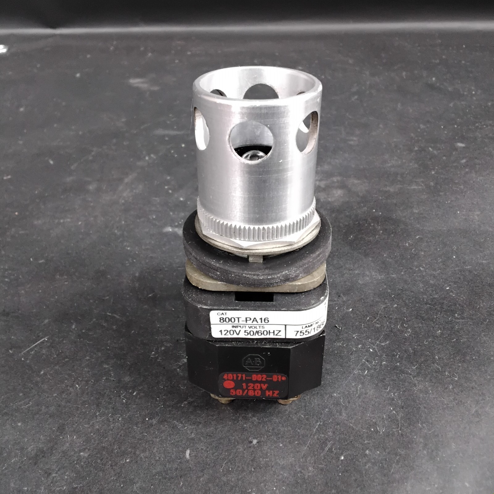 Used ALLEN BRADLEY 800T-PA16 SERIES T PUSHBUTTON SWITCH- NO LENS CAP ($14 OBO)