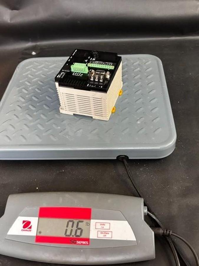Used OMRON V680-CA5D01-V2 CONTROLLER ($950 OBO)