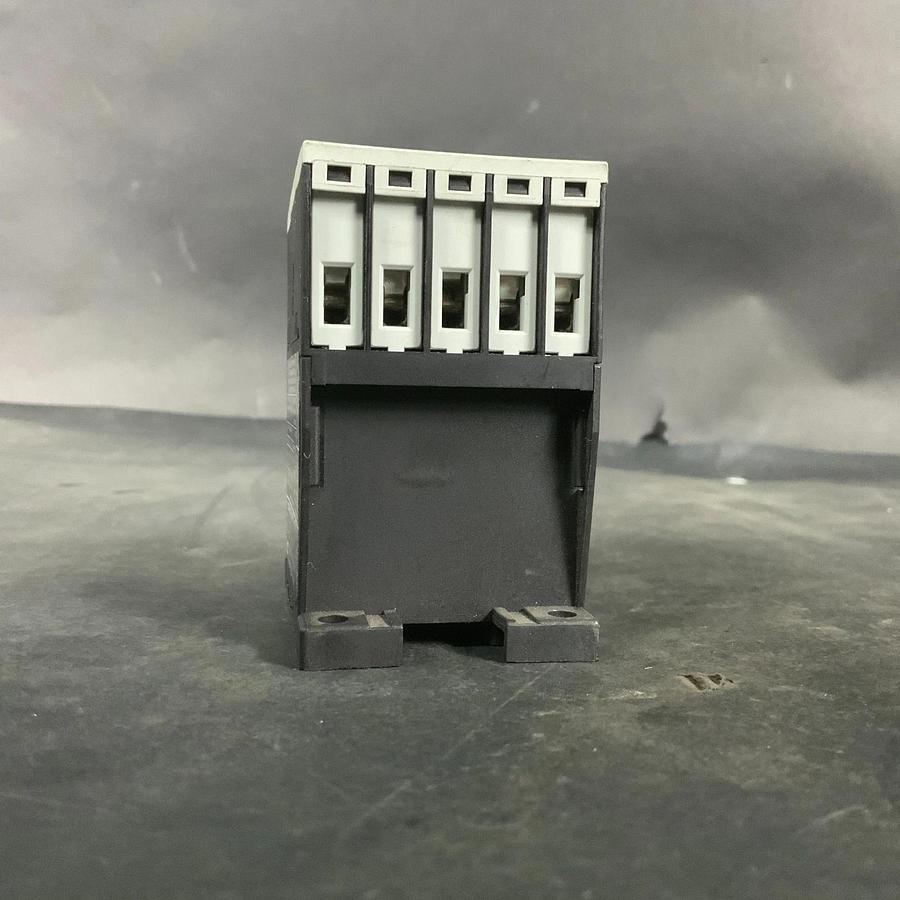 Used EATON XTCE012B10 CONTACTOR ($60 OBO)