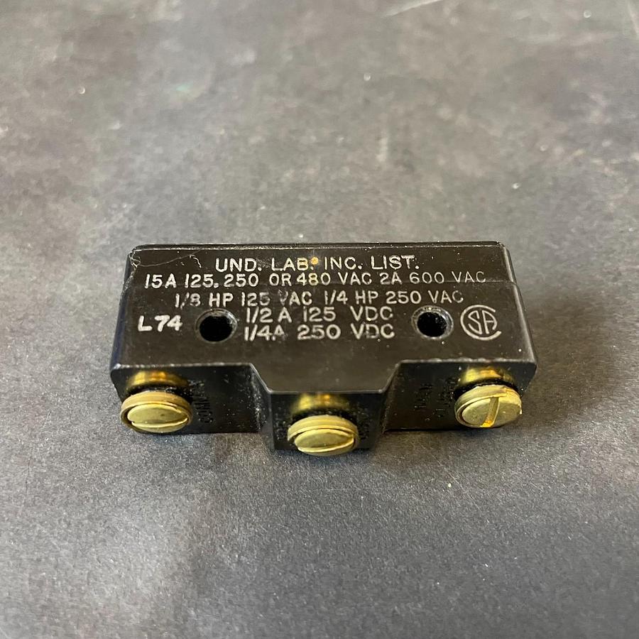 Used HONEYWELL BZ-2R-A2 - MICRO SWITCH