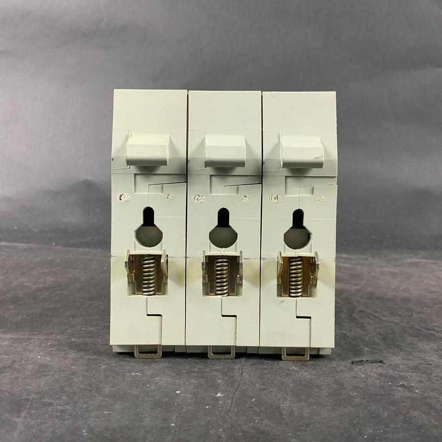 Used FERRAZ SHAWMUT ST-14-III FUSE HOLDER ($35 OBO)