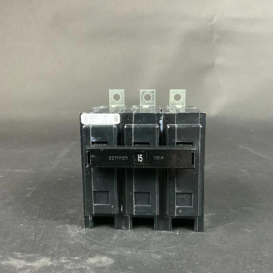 EATON BAB3015HT BREAKER - NEW ($40 OBO)