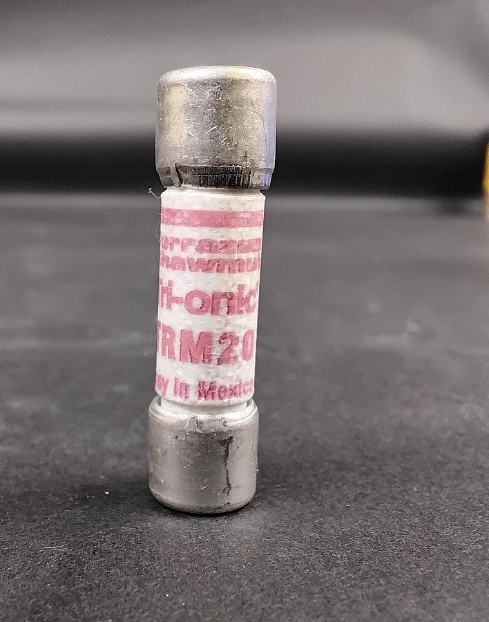 Used FERRAZ SHAWMUT TRI-ONIC 20 AMP FUSE ($10 OBO)