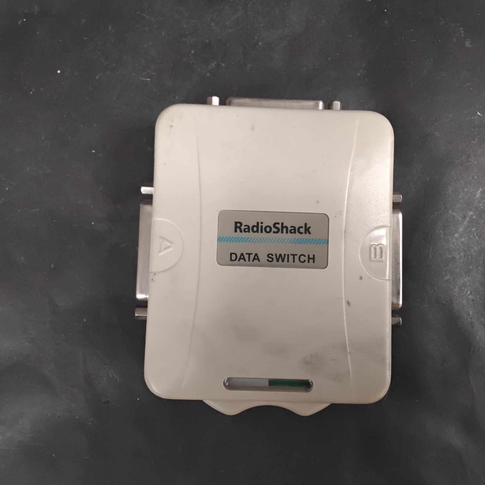 Used RADIOSHACK SHIELDED A/B DATA SWITCH 26-115 ($20 OBO)