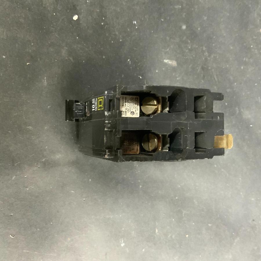 Used SQUARE D QOB 230 CIRCUIT BREAKER ($10 OBO)