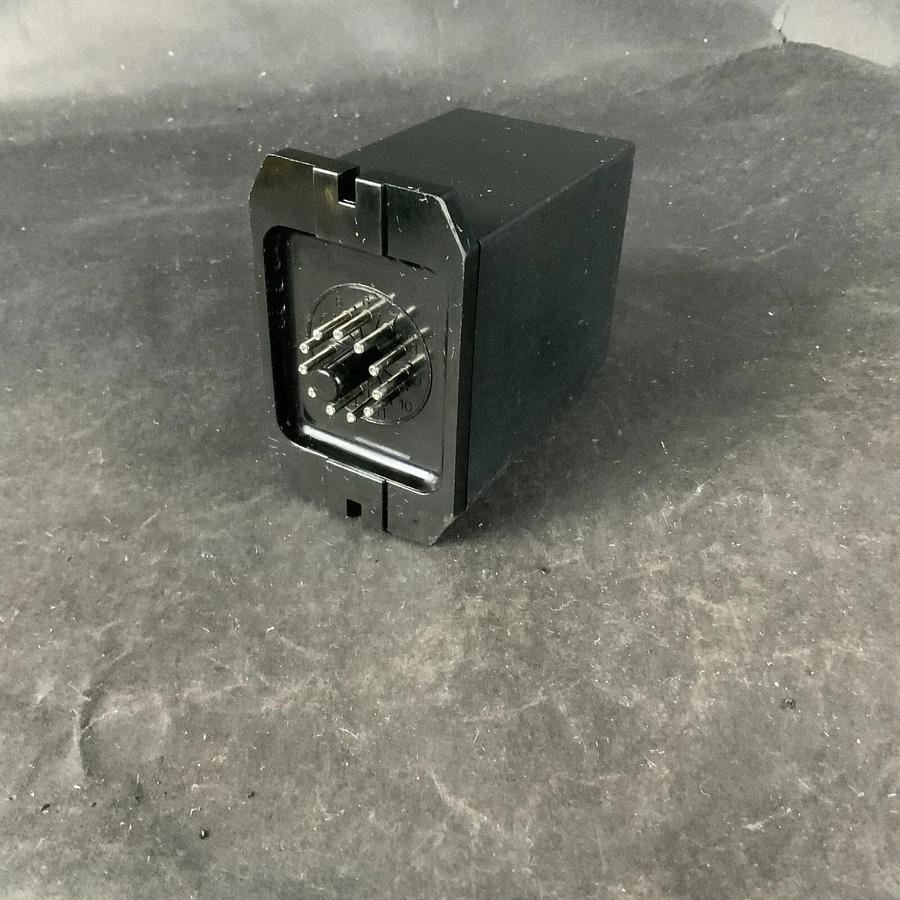 Used ORIENTAL MOTOR SS31-SSSD-E1 MOTOR CONTROLLER ($20 OBO)