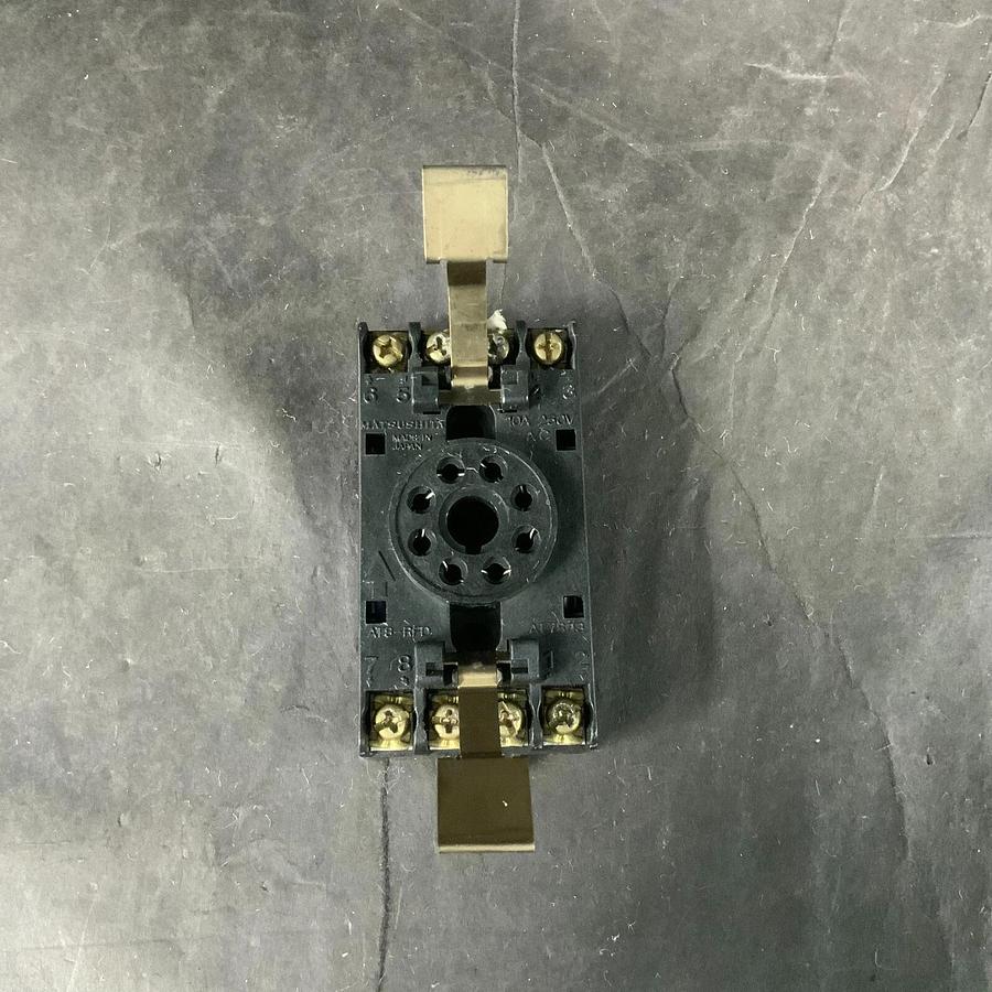 Used MATSUSHITA AT8-RFD RELAY SOCKET ($10 OBO)