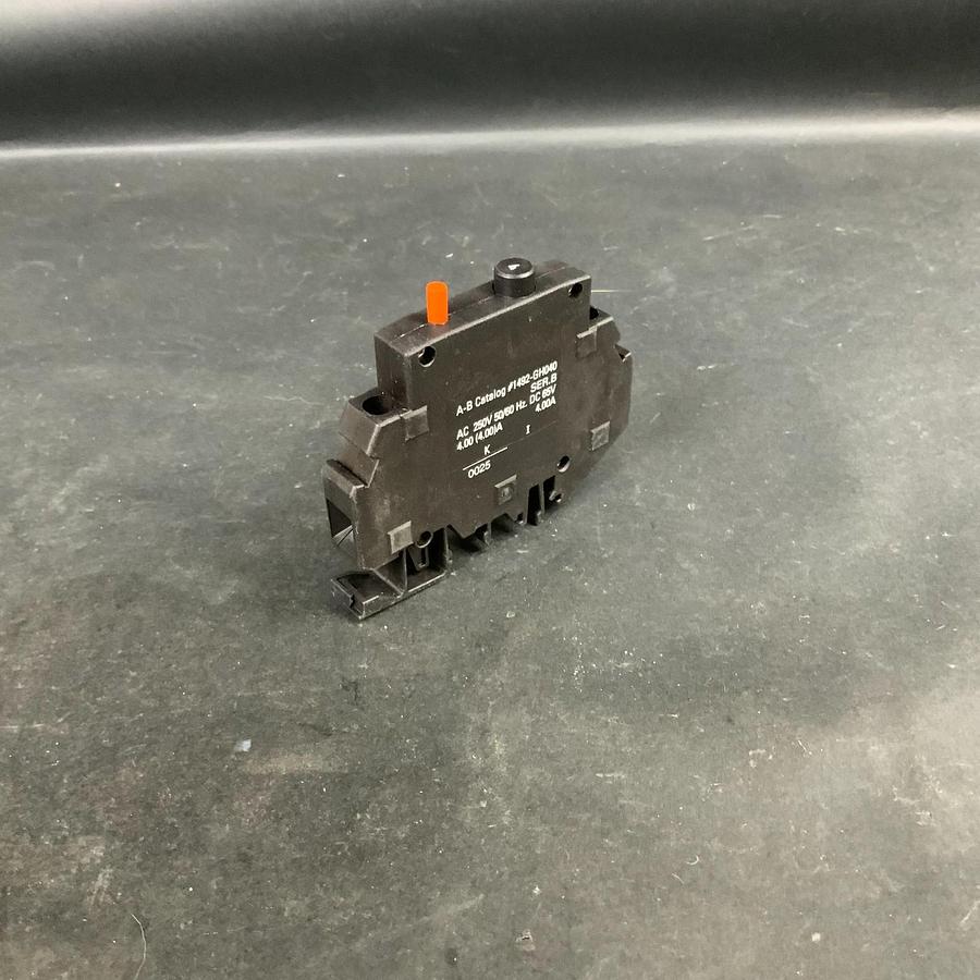 Used ALLEN BRADLEY 1492-GH040 SER.B CIRCUIT BREAKER ($10 OBO)