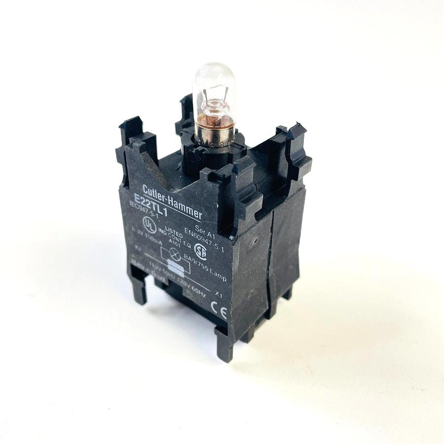 Used CUTLER HAMMER E22TL1 SER A1 TRANSFORMER LIGHT UNIT BA9 LAMP SHORT BULB