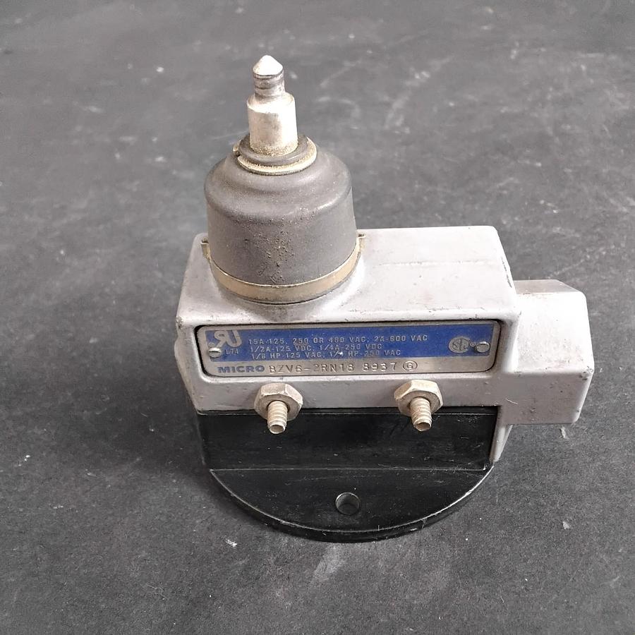 Used HONEYWELL BZV6-2RN MICROSWITCH ($35 OBO)