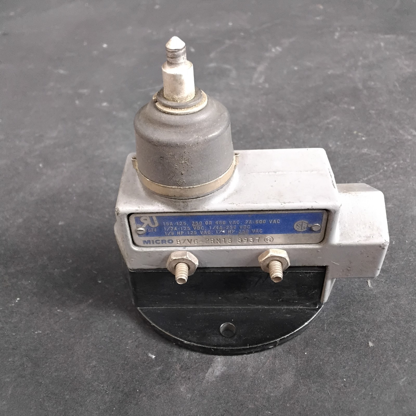 Used HONEYWELL BZV6-2RN MICROSWITCH ($35 OBO)