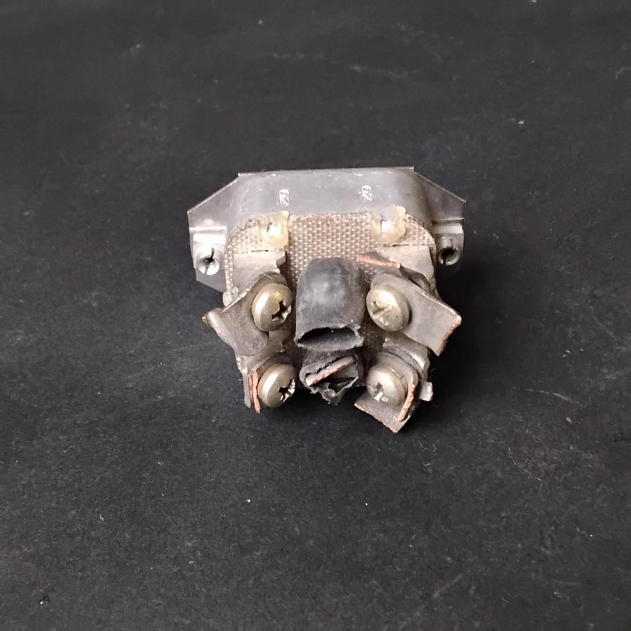 Used CUTLER-HAMMER MS25103-23 TOGGLE SWITCH ($36 OBO)