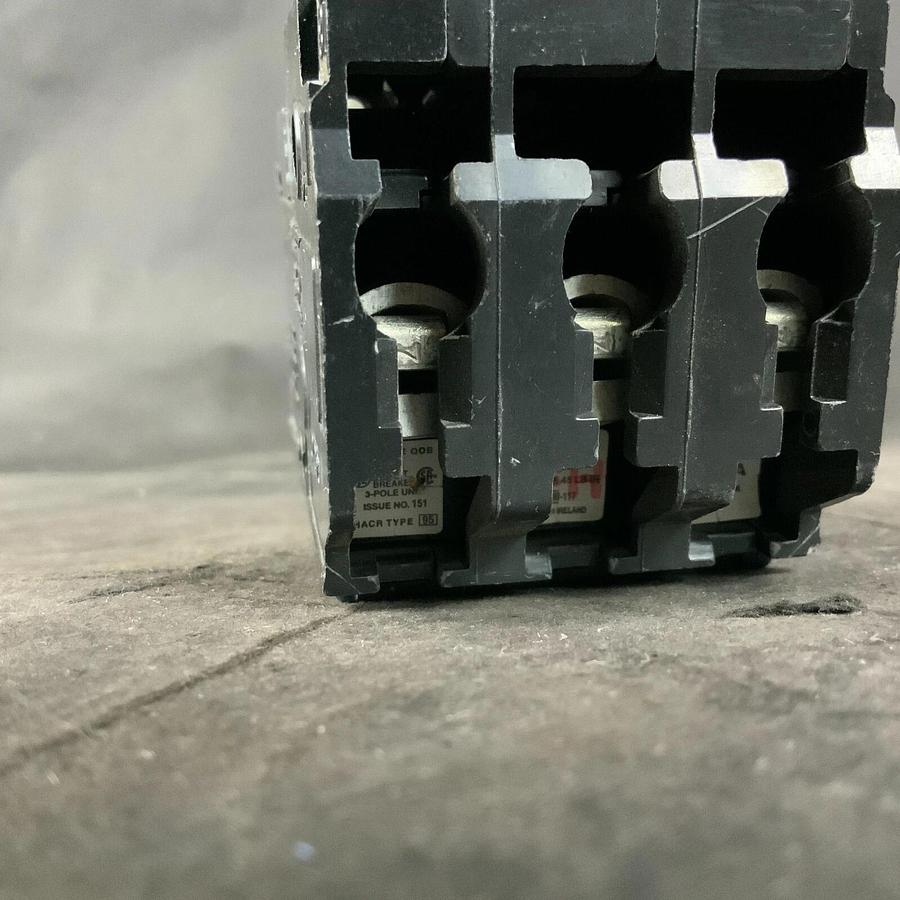 Used SQUARE D HACR TYPE 151 CIRCUIT BREAKER ($18 OBO)