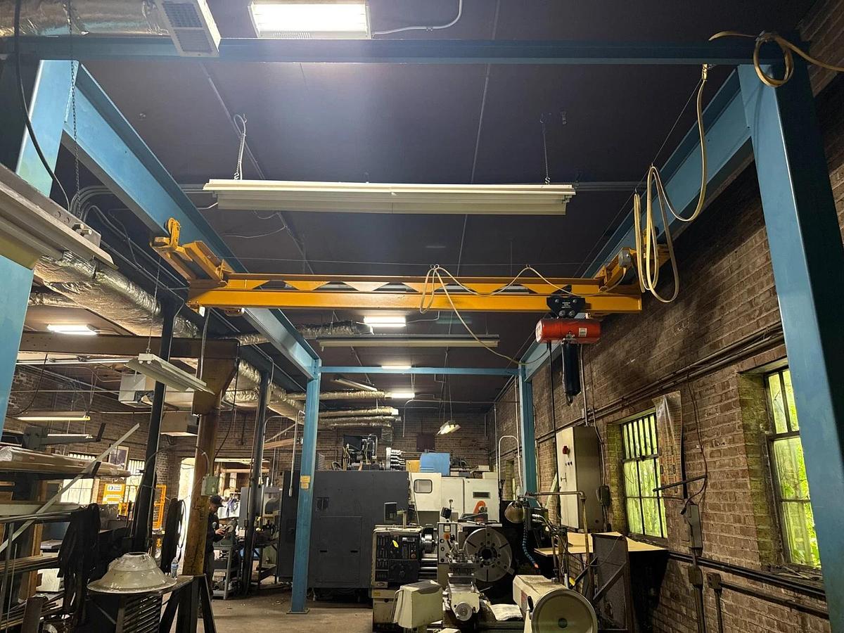 Used FREESTANDING 2 TON BRIDGE CRANE 13'Tx24'Lx12.6'W - W/2 TON CM HOIST ($15000 OBO)