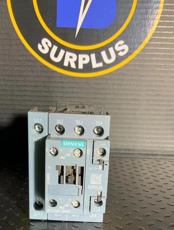 Used SIEMENS 3RT2026-1BB40 3POLE CONTACTOR W/ EXTRA CHANNEL ($15.99 OBO)