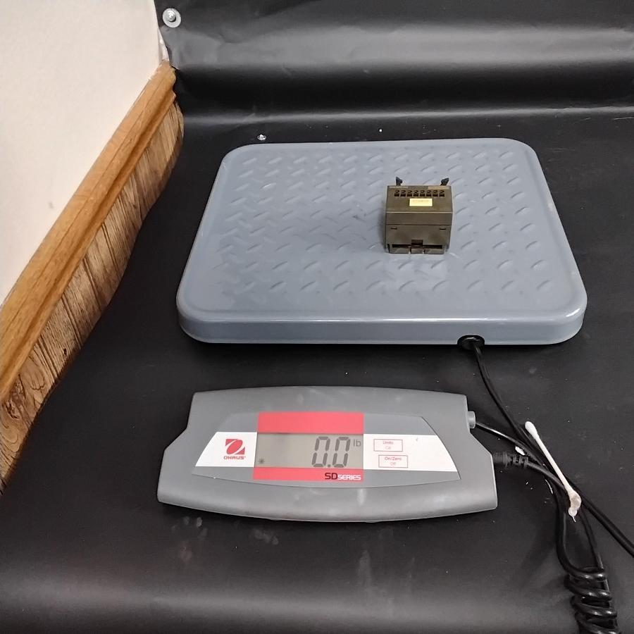 Used SIEMENS 6ES7 924-0AA00-0AB0 TERMINAL BLOCK ($20 OBO)