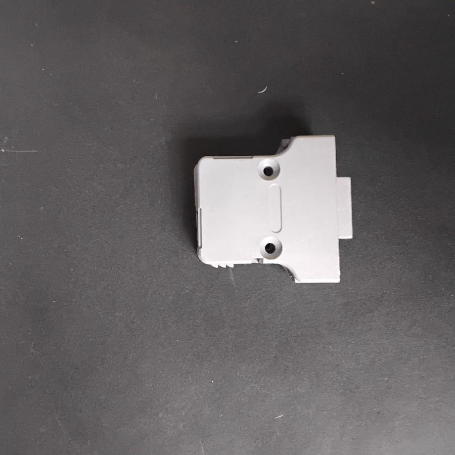 Used PHOENIX CONTACT UD-15 DIN RAIL TERMINAL BLOCK END COVERS ($5 OBO)
