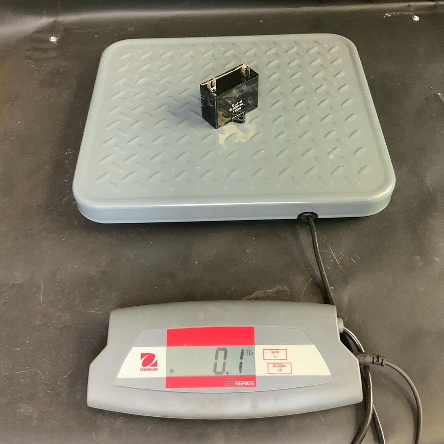 Used UNBRANDED A7D02 6uF 400VAC MOTOR RUN START CAPACITOR ($10 OBO)
