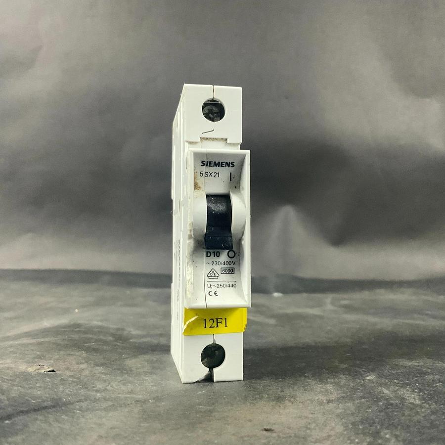 Used SIEMENS 5SX21-D10 CIRCUIT BREAKER ($15 OBO)