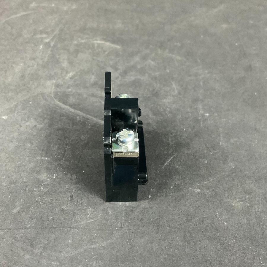 Used IDEC BN30W TERMINAL BLOCK - SET OF 6 - NEW ($5)