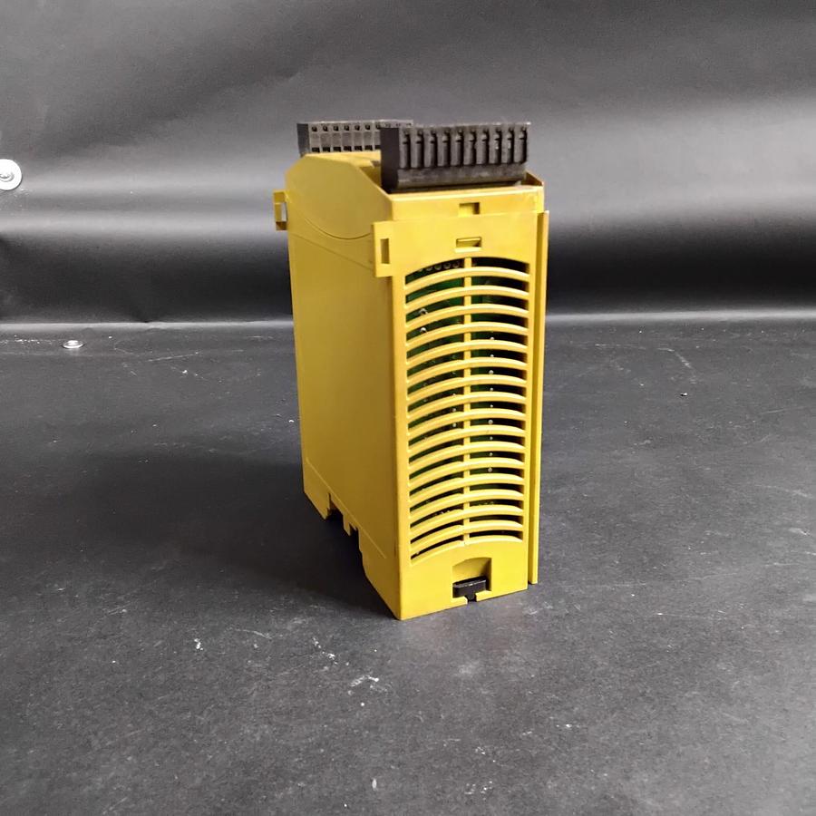Used PILZ 773700 PNOZ MC1P SAFETY RELAY ($200 OBO)