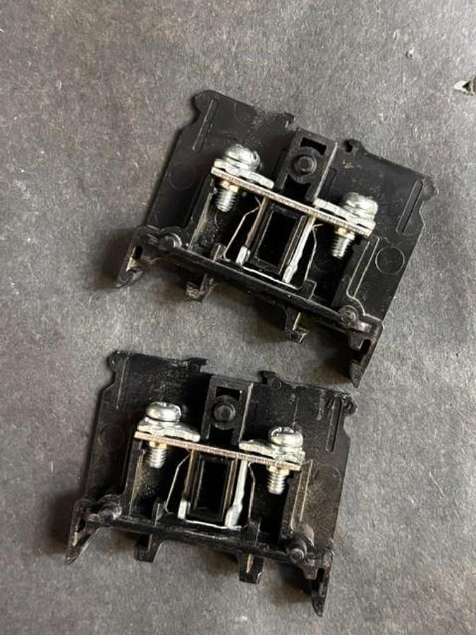 Used IDEC BNH10 TERMINAL BLOCK - GROUP OF 2 ($6 OBO)