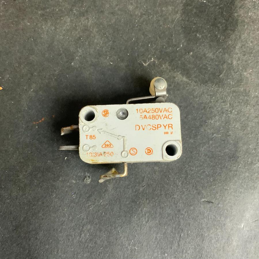 Used JOHNSON ELECTRIC SAIA BURGESS DVCSPYR MICRO SWITCH