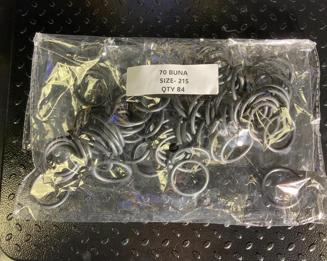 Used O-RINGS 215 N701 BUNA (NBR) ($4.99BAG/OBO