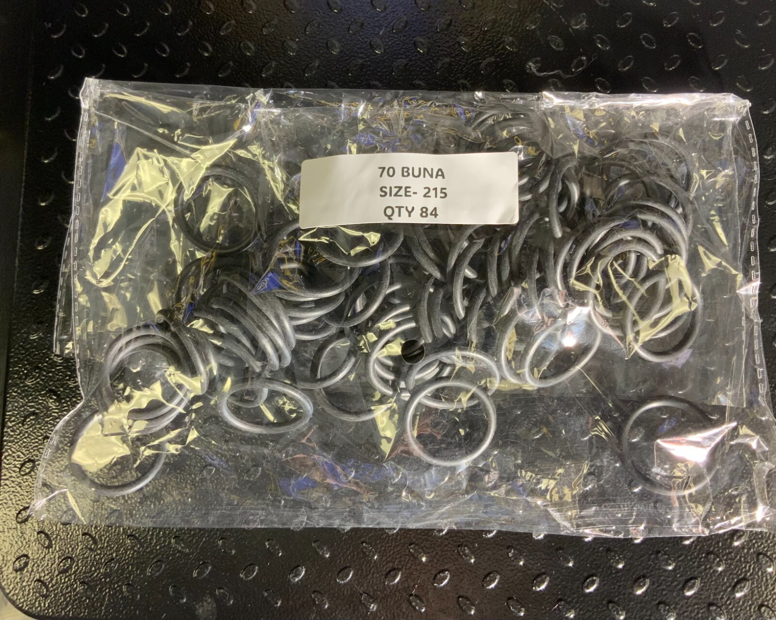 Used O-RINGS 215 N701 BUNA (NBR) ($4.99BAG/OBO