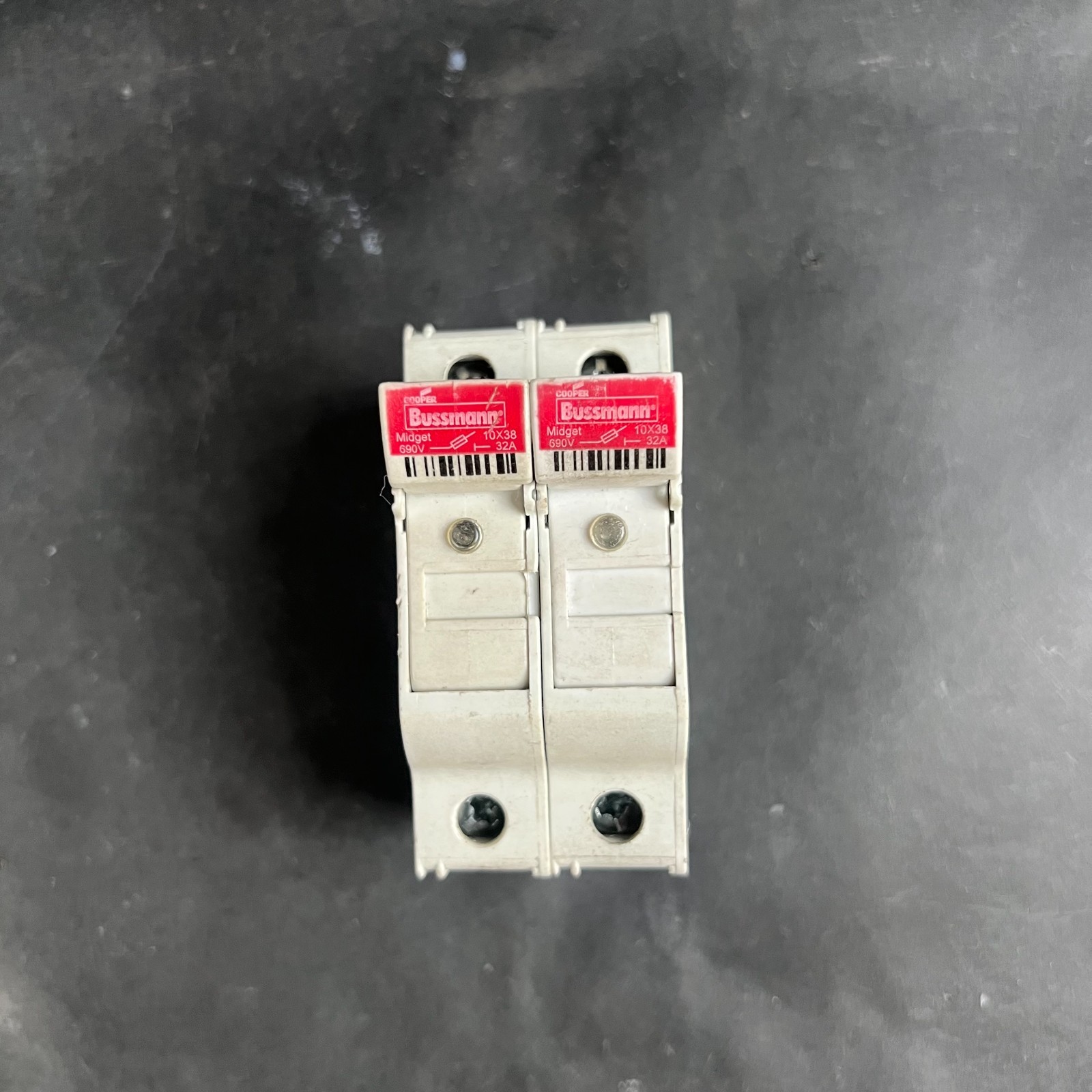 Used BUSSMANN CHM2D 2 POLE FUSE HOLDER ($20 OBO)