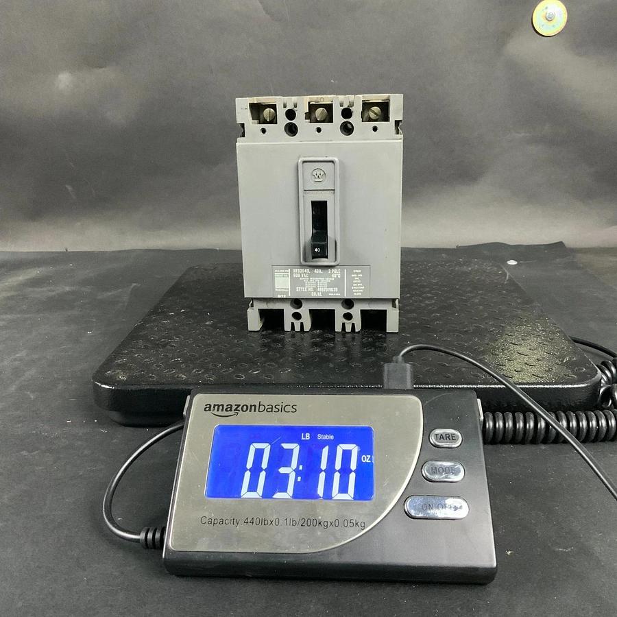 Used WESTINGHOUSE HFB3040L CIRCUIT BREAKER ($40 OBO)