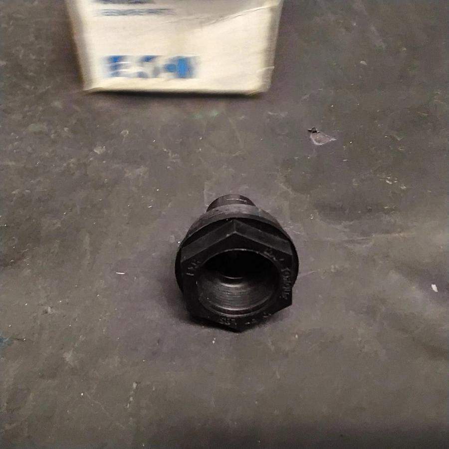 Used EATON CORP.  AIRFLEX 145407-DQ, 1/2QRV MUFFLER ($10 OBO)