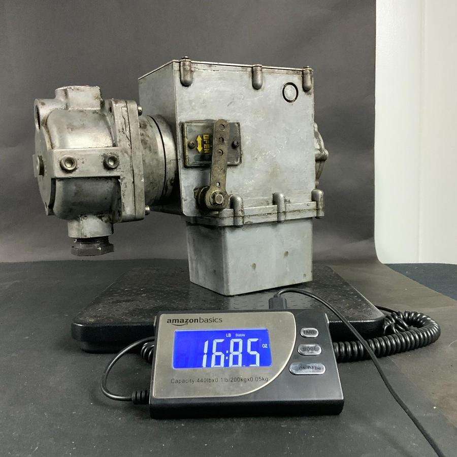 Used ITT AH13B112A4 HYDRAMOTOR GAS VALVE ($250 OBO)