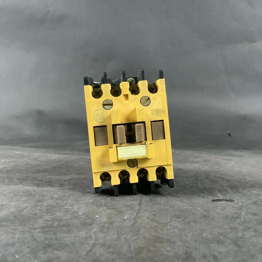 Used ALLEN BRADLEY 700-F310A1 B RELAY CONTROL ($30 OBO)
