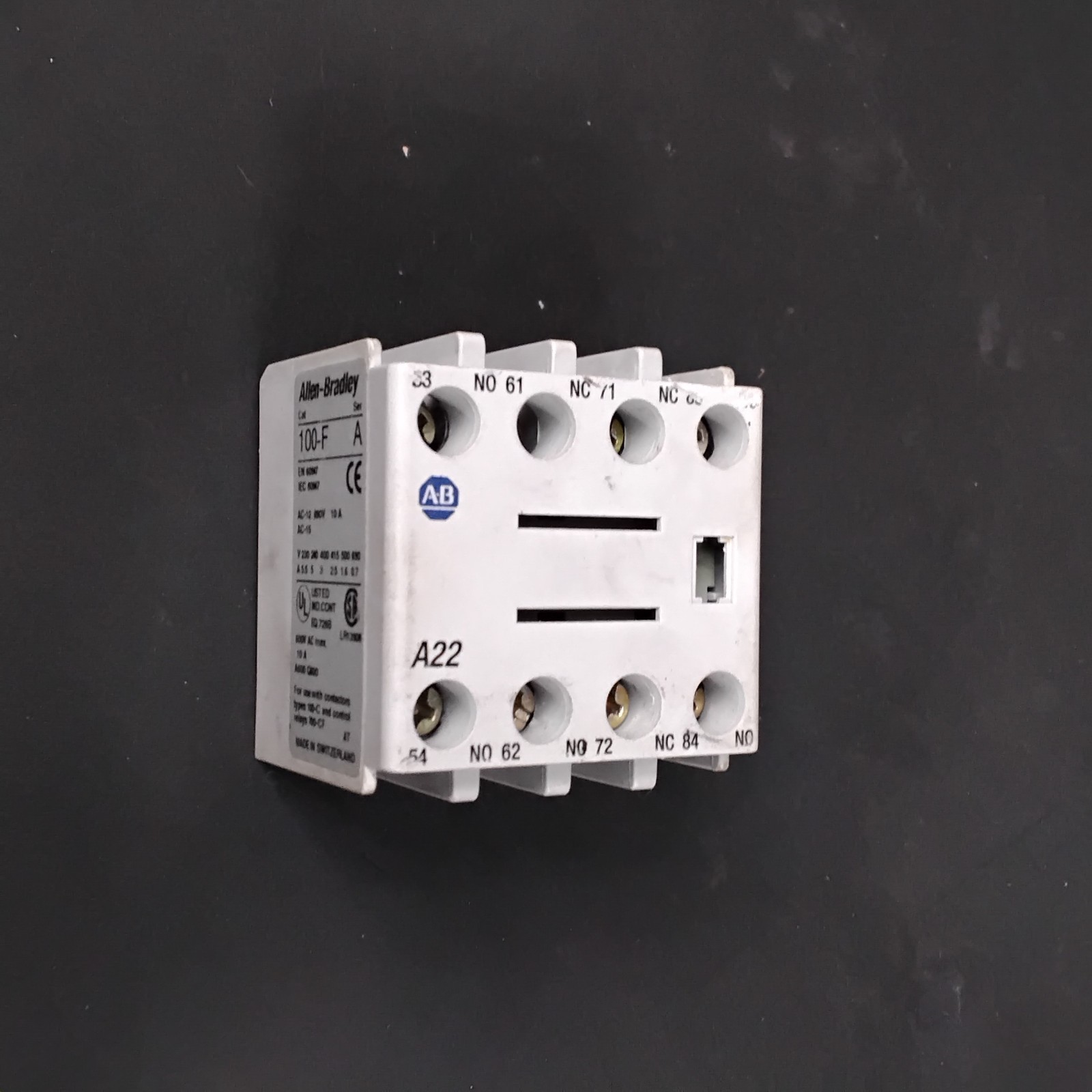 Used ALLEN BRADLEY 100-F/FB22 AUXILIARY CONTACT BLOCK ($15 OBO)