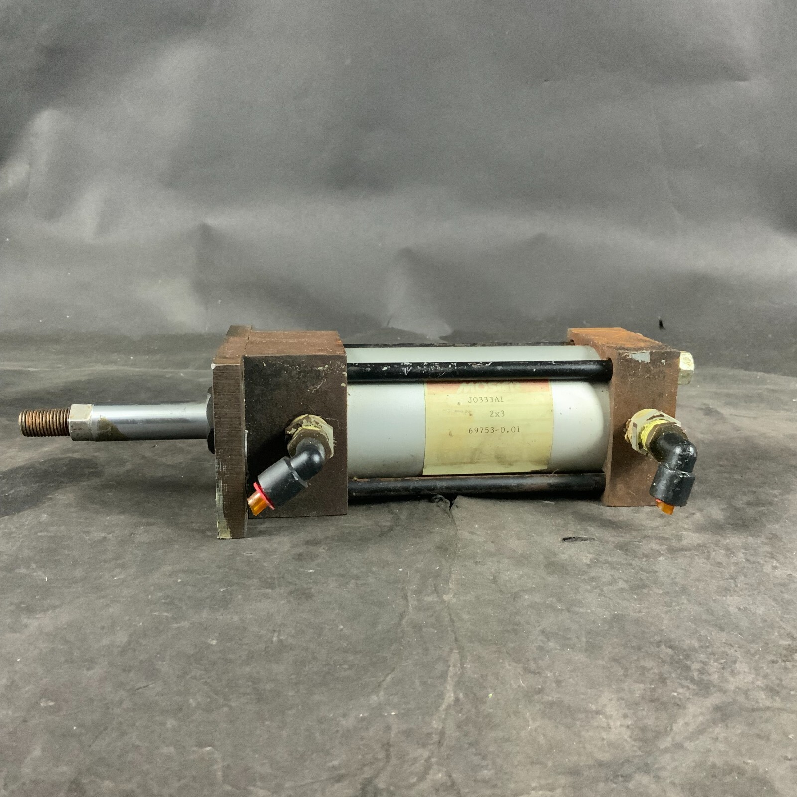 Used MOISER J0333A1 CYLINDER ($45 OBO)