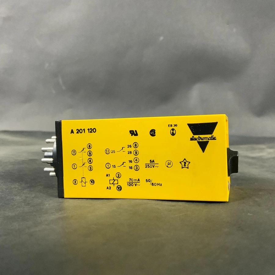 Used ELECTROMATIC A201120 TIMER ($110 OBO)