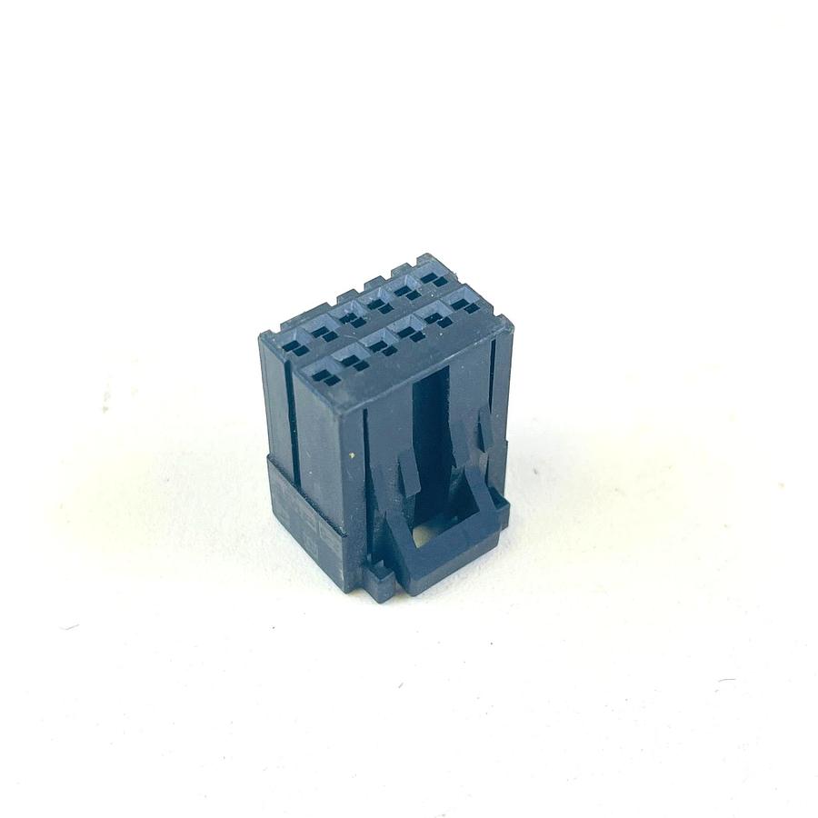 Used TE CONNECTIVITY AMP 1-1318118-0 D-2 X 24-POS DUAL-ROW RECEPTACLE HOUSING