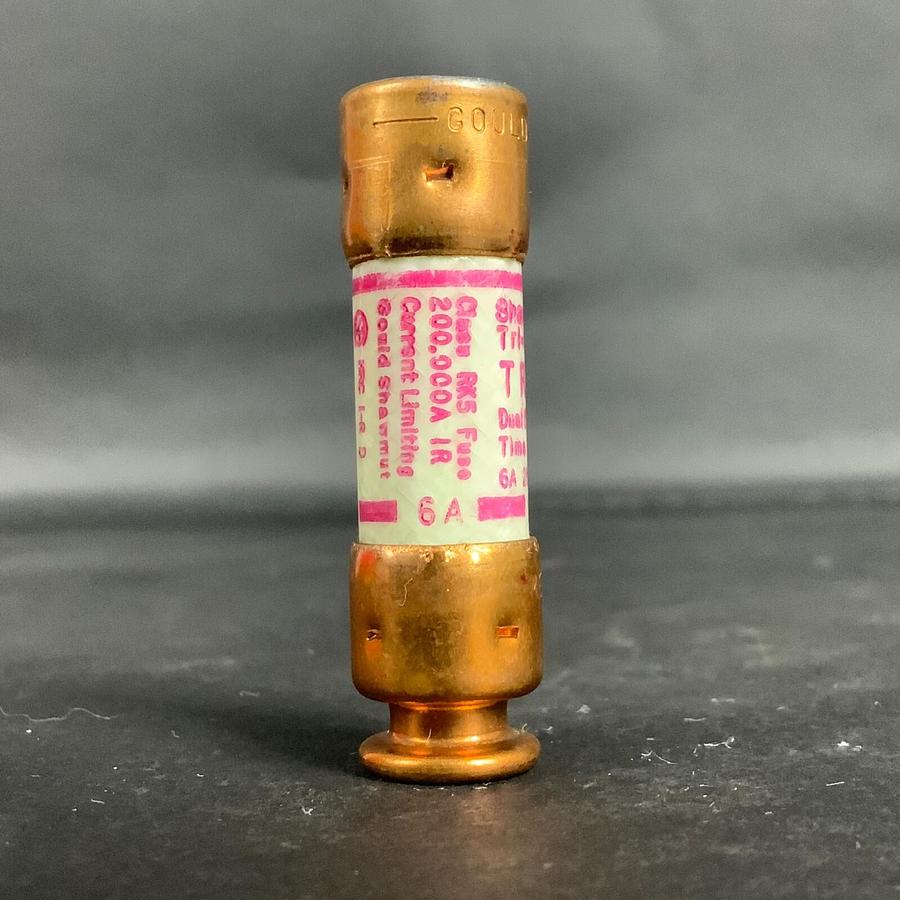 Used FERRAZ SHAWMUT TRI-ONIC TR6R FUSE - SET OF 5 ($20 OBO)