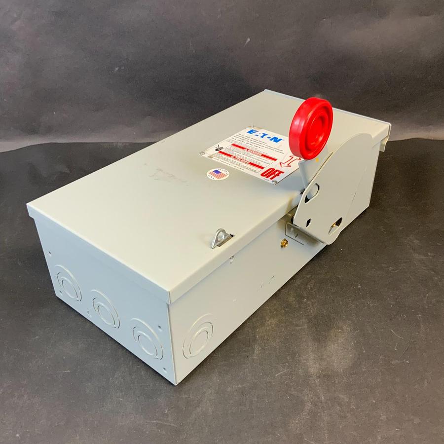 Used EATON DH221FRK HEAVY DUTY SAFETY SWITCH ($50 OBO)