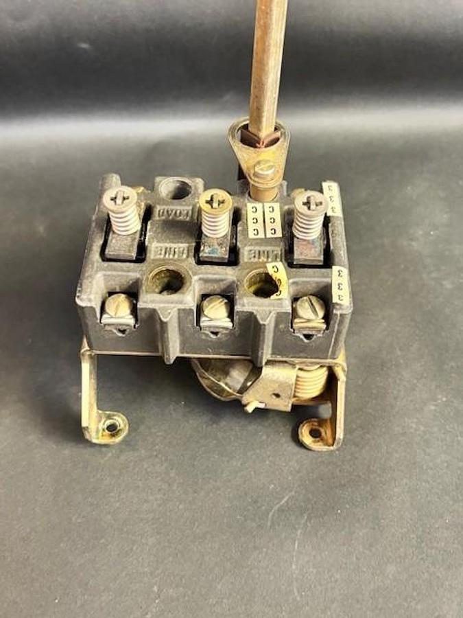 Used ALLEN BRADLEY 1494R-N30 SERIES A DISCONNECT SWITCH